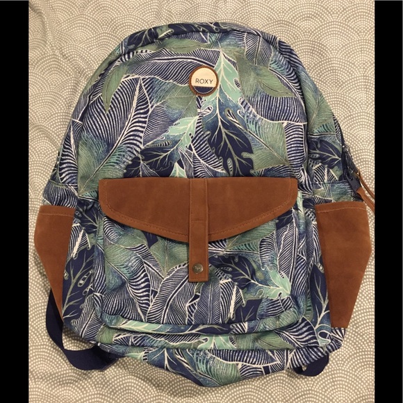 NWOT Roxy Backpack - Picture 1 of 5